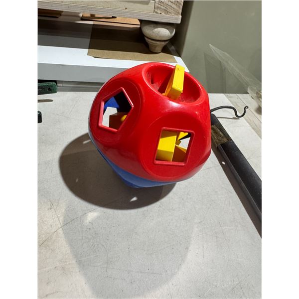 Tupperware shape of