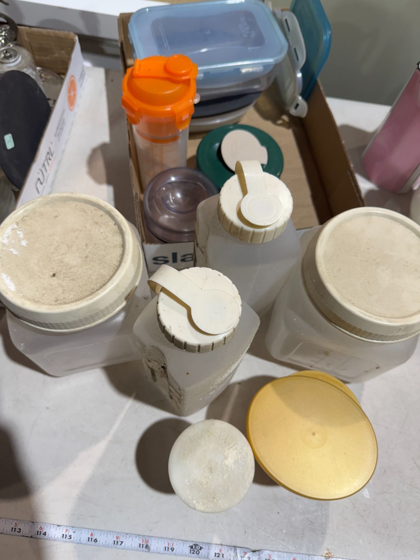 Reusable containers
