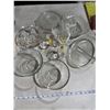 Image 1 : Pyrex bowls and other serving dishes