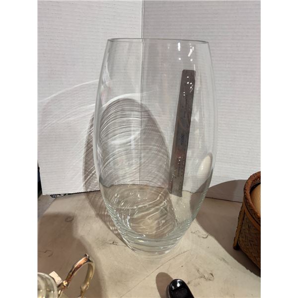 Crystal vase