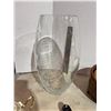 Image 1 : Crystal vase