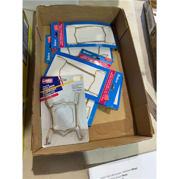 Plate hangers