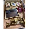 Image 1 : Handcrafted decor, and brass items