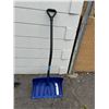 Image 1 : Shovel