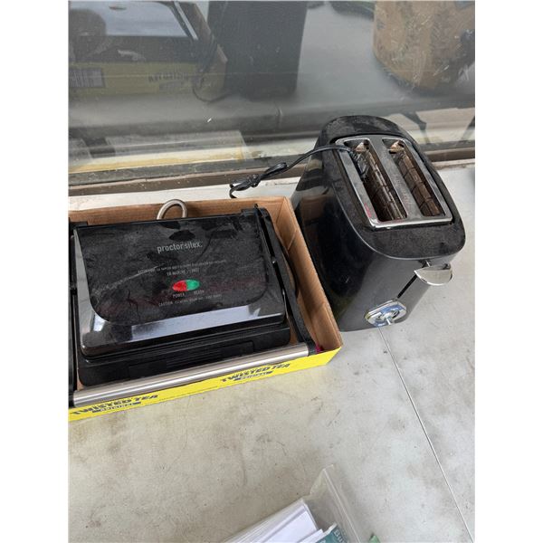 Grill and Toaster
