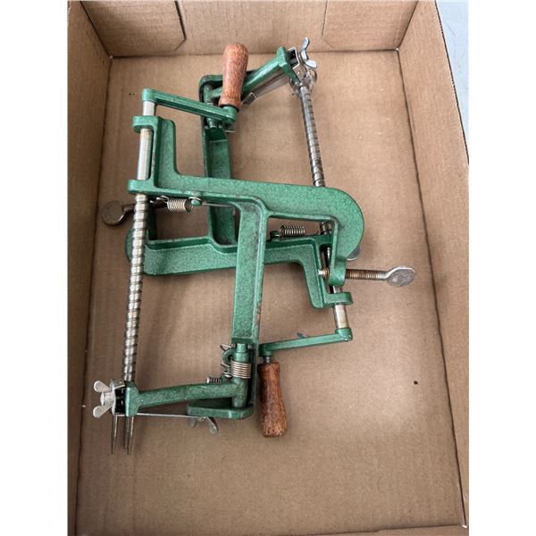 Apple peeler