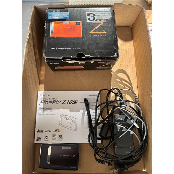 Fuji fine pix Z camera