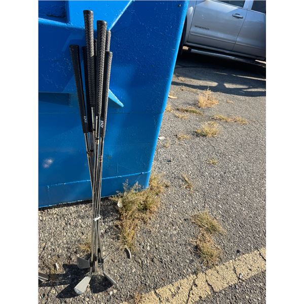 Golf clubs
