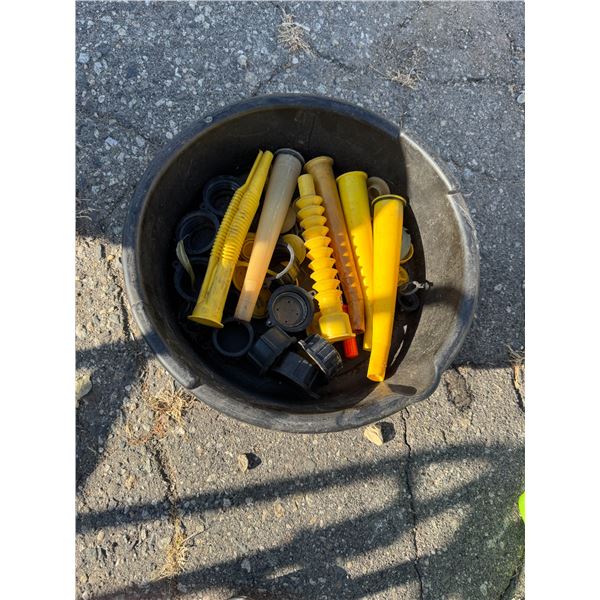 Oil pan and fuel nozzles