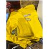 Image 1 : Rain gear