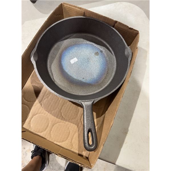 Cast-iron pan