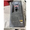 Image 1 : Electrical box