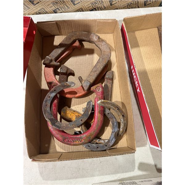 Horse shoes