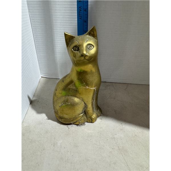 Brass cat