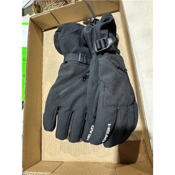 Head gloves size