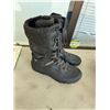 Image 1 : MERRELL size 10