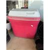 Image 1 : Rubbermaid cooler