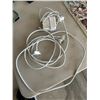Image 1 : Apple power cords