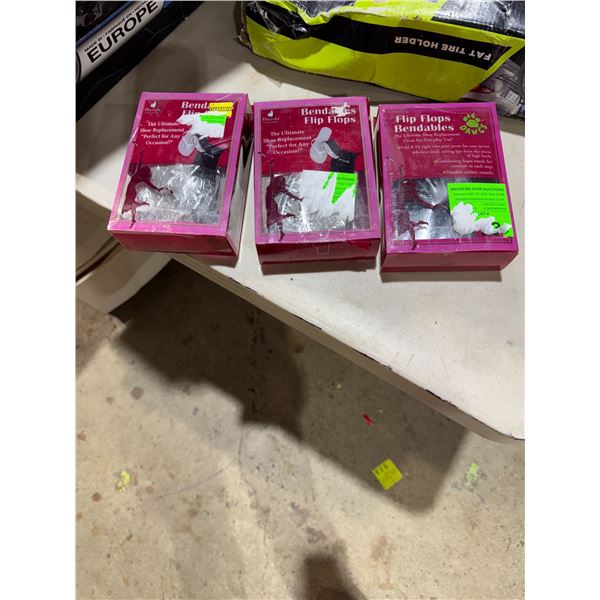 Bendable flip-flops great for travel size 5/6 and 7/8