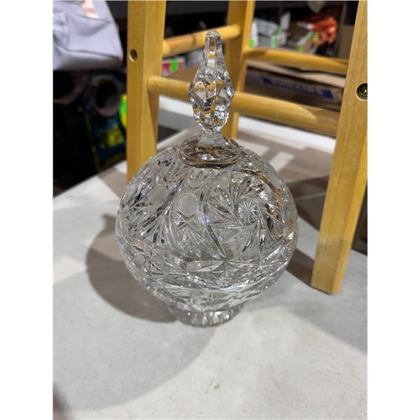 Crystal lidded dish
