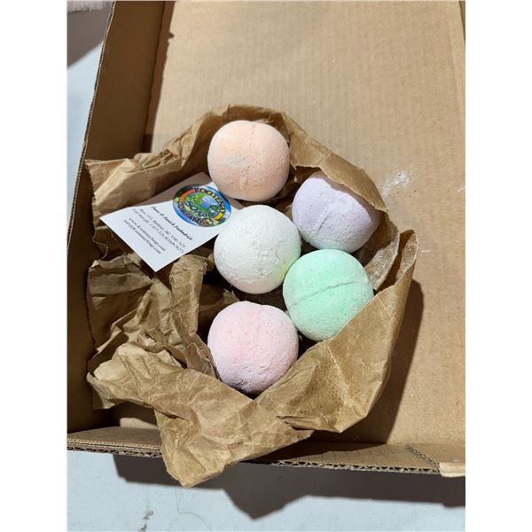 Soap bath bombs