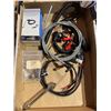 Image 1 : Assorted cables