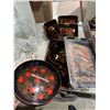 Image 1 : Trays