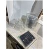 Image 1 : Display stands