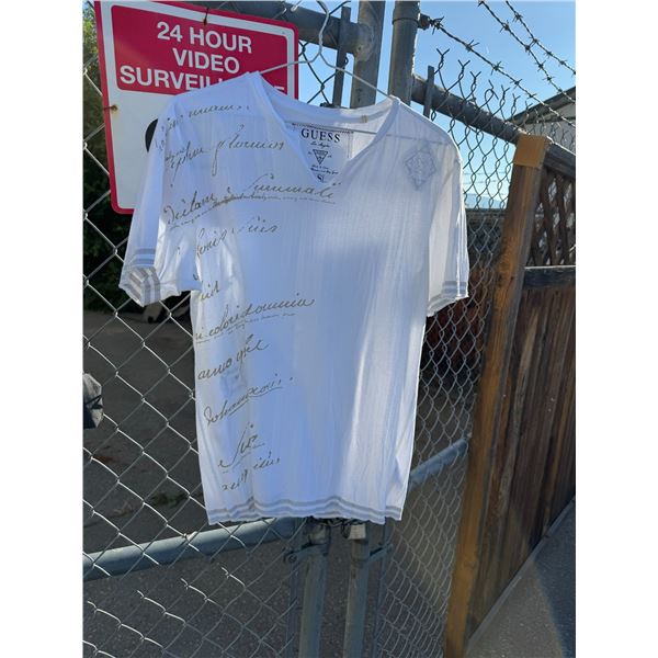 Guess shirt size small New no tags