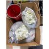 Image 1 : Crafting flowers