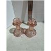 Image 2 : Pink depression, glass candlesticks