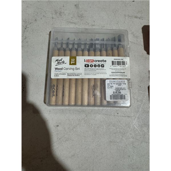 Wood carving set