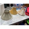 Image 1 : 3 bead fringe  lampshades