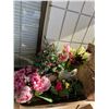 Image 1 : Floral decor