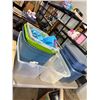 Image 1 : Assorted bins