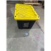 Image 1 : Strong box