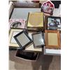 Image 1 : Assorted frames