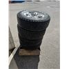 Image 1 : Tires M & S 235/70 R 16109TXL