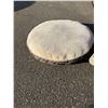 Image 1 : Kirkland dog bed