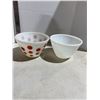 Image 1 : Fire King bowls