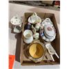 Image 1 : Collectibles shaving mugs, vases, etc.