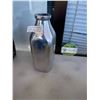 Image 1 : Aluminum milk bottle