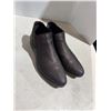 Image 1 : The FLEXX shoes size 9