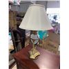 Image 1 : Lamp
