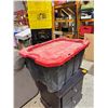 Image 1 : Husky Bin