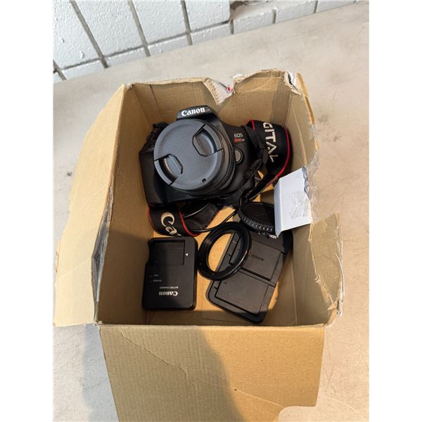Canon EOS rebel T7 camera