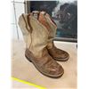 Image 1 : ARIAT fat baby boots size 6B