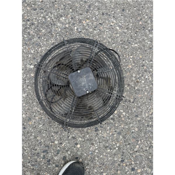 Hardwired fan