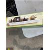 Image 2 : Display ledge