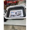 Image 1 : Space saving laundry basket